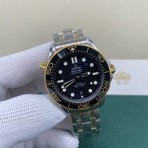 Alternative view of Royal Authentic Photos: Omega Seamaster 300 Series, Two-Tone Black Seamaster